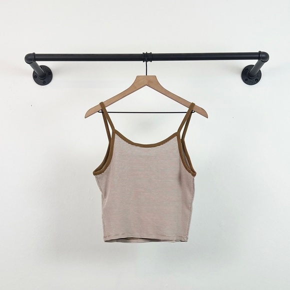 NWT Levi’s Takeout Striped Cropped Tank Top - Picture 6 of 6